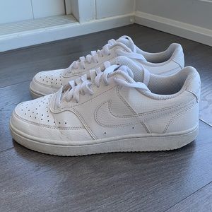 Nike Court Vision in White Vegan Leather